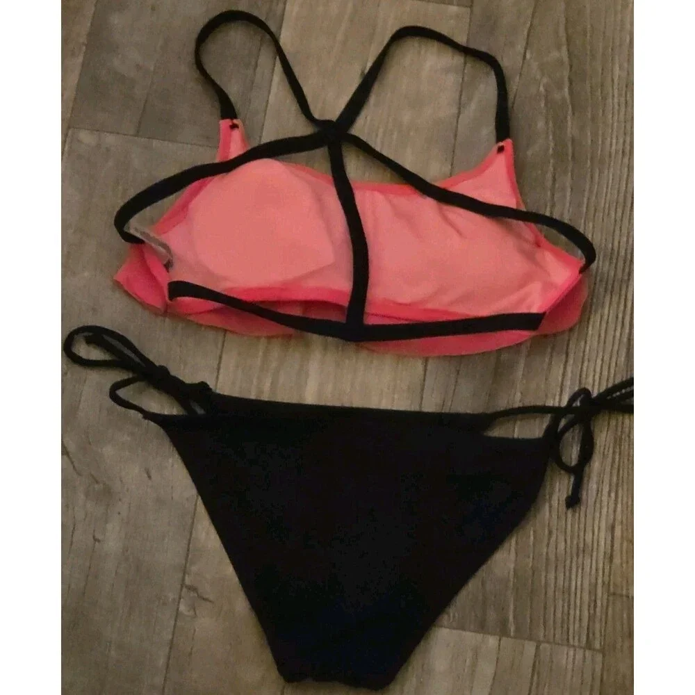 Victoria's Secret PINK bikini set w/ flounce crop top and black Bottoms, Size S